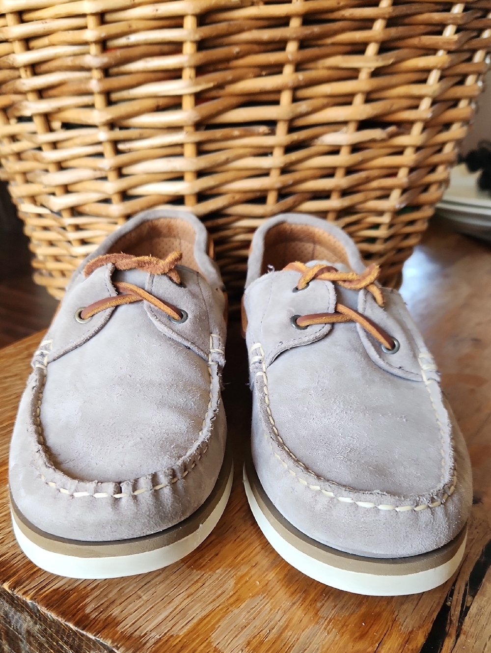 Allen Edmonds Force 10 sz 8.5 Port Washington Boat Shoes Suede Taupe - Picture 2 of 16